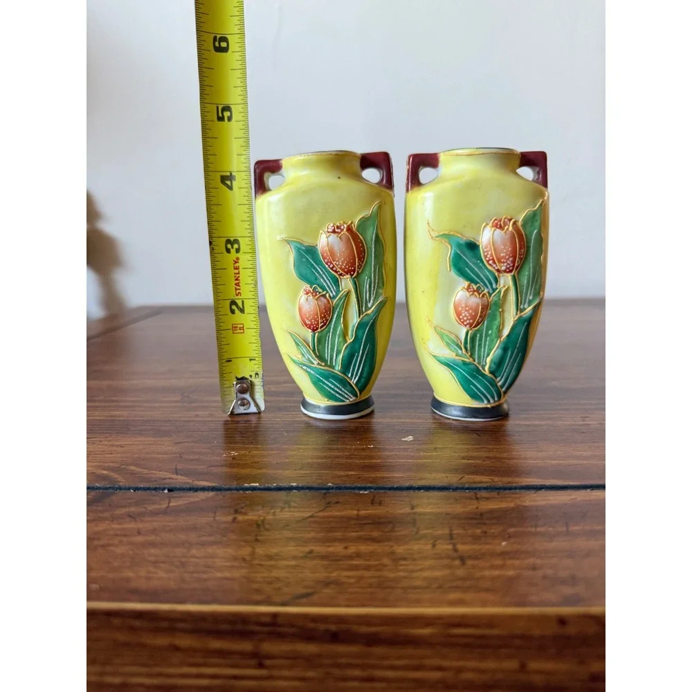 Vintage Made in Occupied Japan Miniature Bud Vases Set of 2 Yellow Tulip Floral - Picture 9 of 11